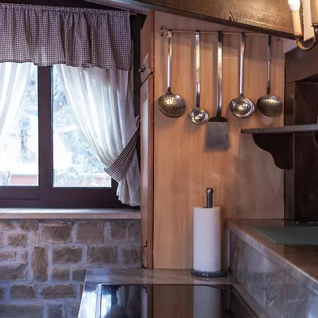 Nyaraló House With Pool In Marčana