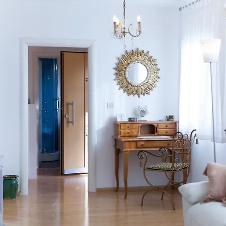 House With Pool In Marčana